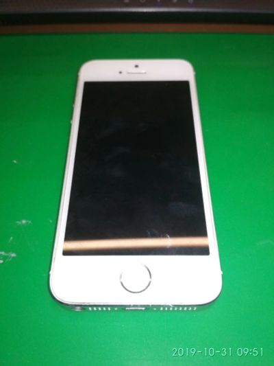 Лот: 14930622. Фото: 1. Apple IPhone 5s. Смартфоны