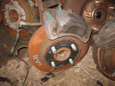 Лот: 20895516. Фото: 1. Ступица Mazda Demio DE3FS ZJ-VE... Кузов