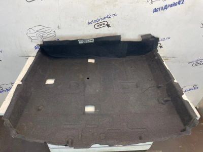 Лот: 23364076. Фото: 1. ковер багажника Volkswagen Touareg... Двигатель и элементы двигателя