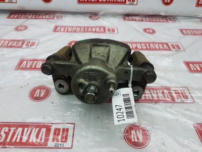 Лот: 20901919. Фото: 1. Суппорт тормозной Toyota Aqua... Тормозная система