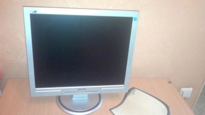 Лот: 3605099. Фото: 1. Монитор Philips. ЖК-мониторы