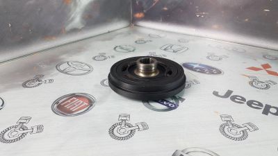 Лот: 23585045. Фото: 1. Шкив коленвала Honda Fit LEB 13810-5P6-003. Двигатель и элементы двигателя