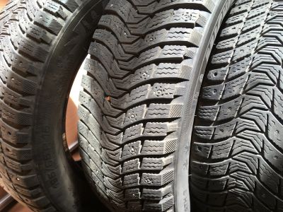 Лот: 14847246. Фото: 1. Комплект зимних шин michelin x-ice... Шины