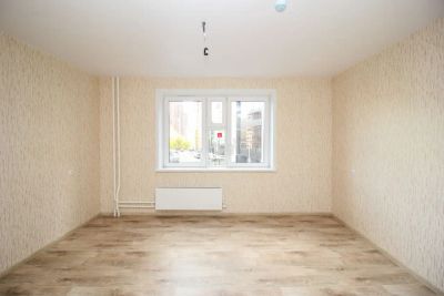 Лот: 20731490. Фото: 1. Продам 1-комн. 41.9 кв.м. Красноярск... Квартиры, студии