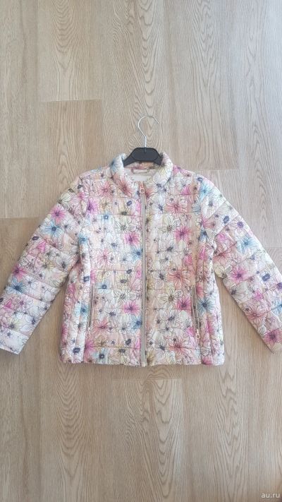 Лот: 15791618. Фото: 1. Куртка на дев.ZarA, 120-130 см. Верхняя одежда