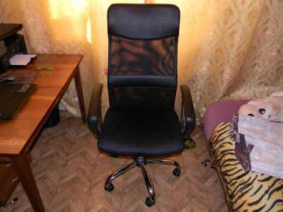 Лот: 3626160. Фото: 1. Кресло офисное Direkt. Другое (офисная мебель и домашние кабинеты)