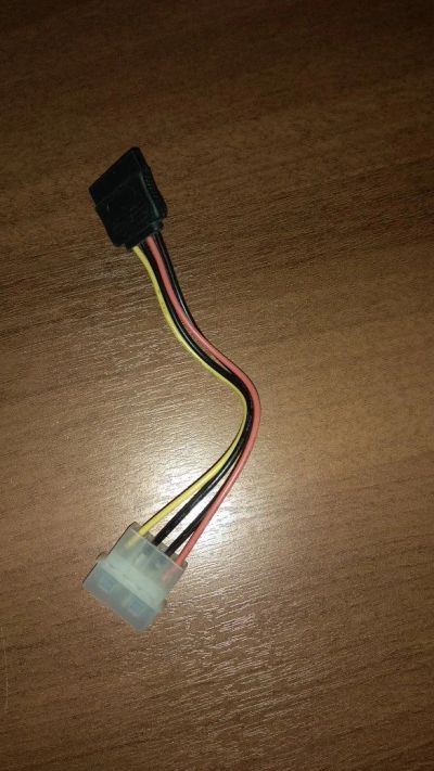 Лот: 11246706. Фото: 1. Переходник Sata-molex. Шлейфы, кабели, переходники