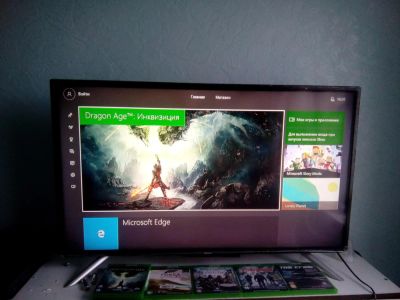 Лот: 8501555. Фото: 1. Xbox one + 6 дисков в подарок. Игровые приставки, консоли