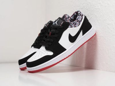 Лот: 18926995. Фото: 1. Кроссовки Nike Air Jordan 1 Low. Кеды, кроссовки, слипоны