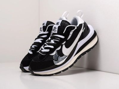 Лот: 17589579. Фото: 1. Кроссовки Sacai x Nike Vapor Waffle... Кеды, кроссовки, слипоны