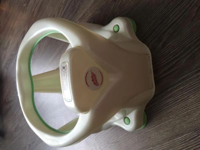 Лот: 5649530. Фото: 1. Стульчик для купания. Ванночки, сиденья, горшки