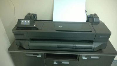 Лот: 5657972. Фото: 1. Плоттер hp desighnt t120. Струйные принтеры