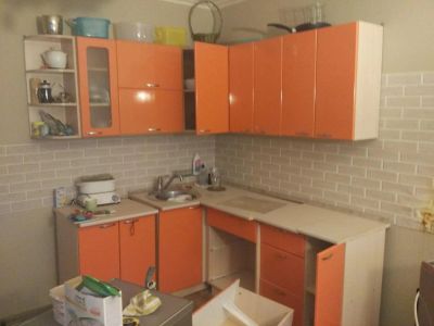 Лот: 8337726. Фото: 1. Кухонный гарнитур оранжевый. Кухонные гарнитуры