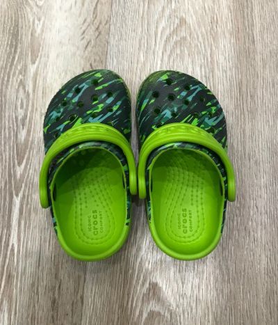 Лот: 15937632. Фото: 1. Продам детские Crocs размер С5... Шлепанцы, сланцы