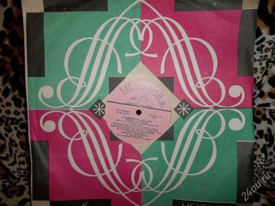 Лот: 1579156. Фото: 1. П.Чайковский грампластинка 1981г. Разное