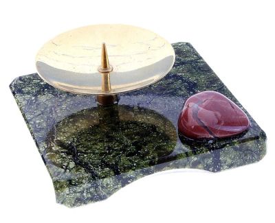 Лот: 4639573. Фото: 1. подсвечник из камня. Свечи