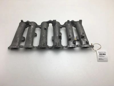 Лот: 20389309. Фото: 1. Коллектор впускной Toyota Mark... Двигатель и элементы двигателя