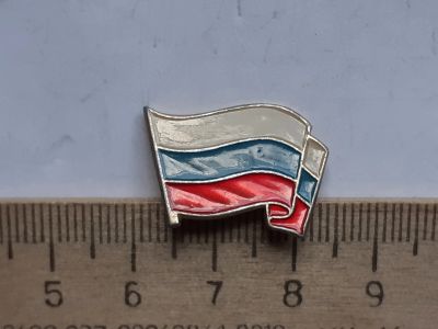 Лот: 19211089. Фото: 1. ( №8607) значки,Флаг. Сувенирные