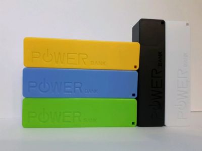 Лот: 11920141. Фото: 1. Power Bank 2600 mah. Внешние, портативные аккумуляторы для смартфонов (Power bank)