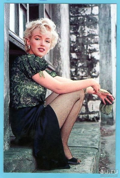 Лот: 17947092. Фото: 1. Marilyn Monroe/Мэрилин Монро-глянцевая... Открытки, конверты