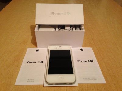 Лот: 3352576. Фото: 1. Apple Iphone 4s 16GB - [в отличном... Смартфоны