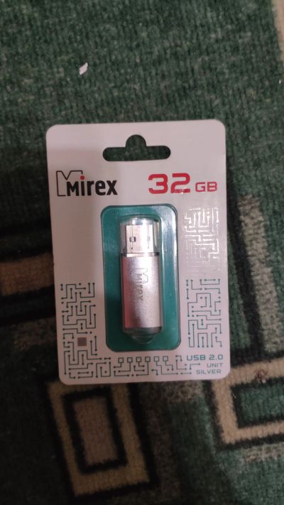 Лот: 22179636. Фото: 1. USB флешка 32 gb новая. USB-флеш карты
