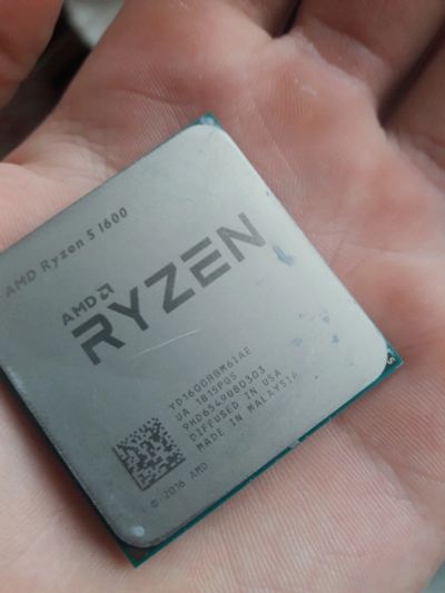 Лот: 15080221. Фото: 1. Ryzen 1600 + кулер. Процессоры