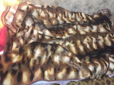 Лот: 14959734. Фото: 1. Покрывало плотное одеяло на 2-х... Одеяла, подушки