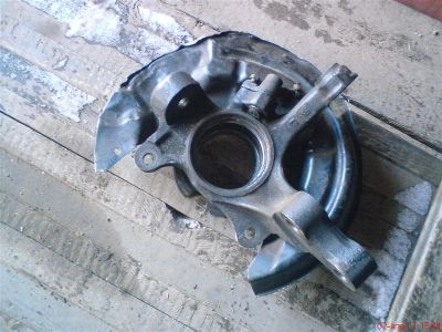 Лот: 881078. Фото: 1. Поворотный кулак Toyota Caldina... Ходовая, подвеска, рулевое управление