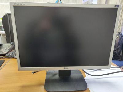 Лот: 15790715. Фото: 1. Монитор LCD 19" LG Flatron L192WS. ЖК-мониторы