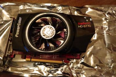 Лот: 4597712. Фото: 1. PowerColor Radeon HD 6770 AX6770... Видеокарты