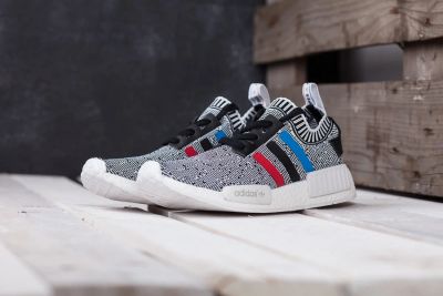 Лот: 10211434. Фото: 1. Adidas NMD R1 PK Sz. Кеды, кроссовки, слипоны