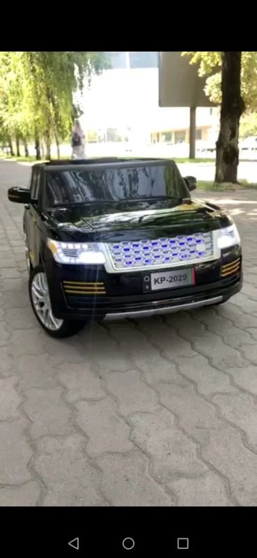 Лот: 14471804. Фото: 1. Электромобиль Land Rover Range... Детские электромобили