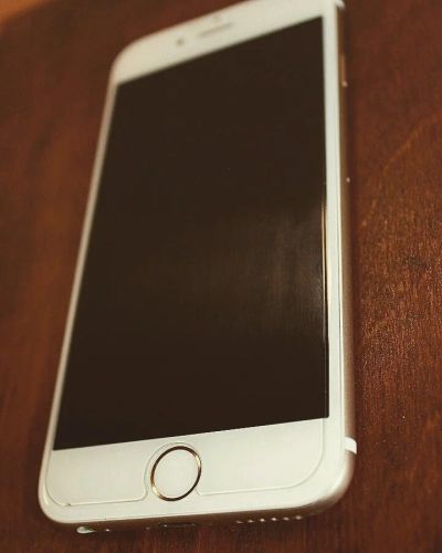 Лот: 9514614. Фото: 1. Iphone 6 gold 16g. Смартфоны
