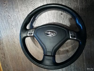 Лот: 12835932. Фото: 1. Руль Subaru Forester SG5 SG9. Салон