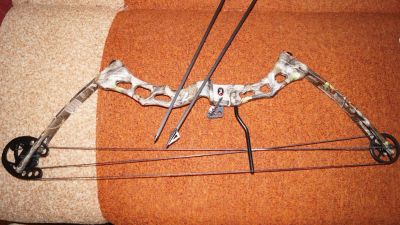 Лот: 7073976. Фото: 1. Продам лук "Hunter". Луки, арбалеты