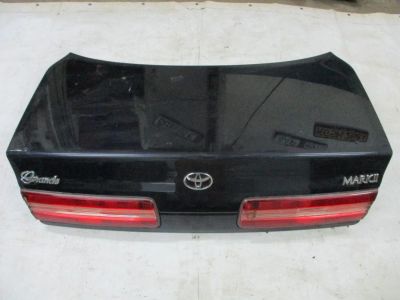 Лот: 11792455. Фото: 1. Крышка багажник Toyota Mark II... Кузов