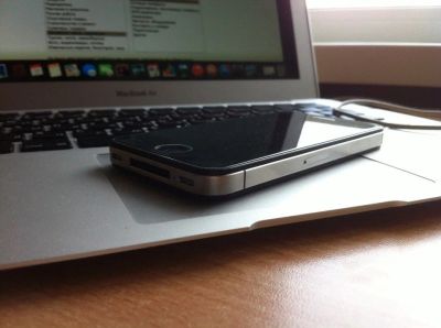 Лот: 5624357. Фото: 1. Продам Iphone 4s, black, 16gb. Смартфоны