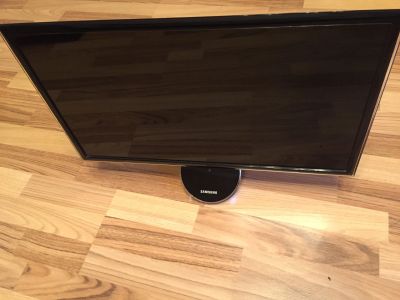 Лот: 14025597. Фото: 1. Монитор Samsung T23A750. ЖК-мониторы