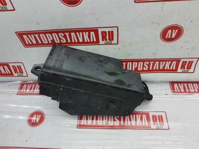 Лот: 20895300. Фото: 1. Блок предохранителей Subaru Forester... Двигатель и элементы двигателя