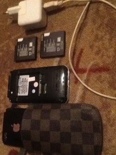 Лот: 5467243. Фото: 1. Телефон ipHone с двумя аккамуляторами... Смартфоны