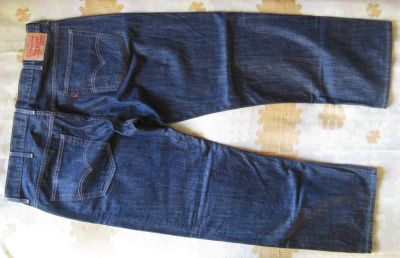 Лот: 15458841. Фото: 1. Джинсы легкие комфортные Levis... Брюки, джинсы, шорты