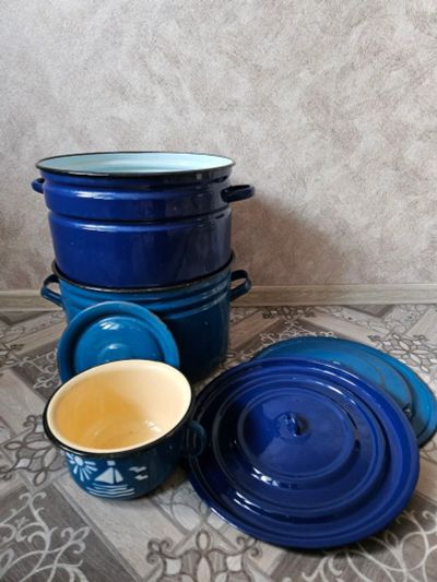 Лот: 25329613. Фото: 1. Кастрюли с крышкой эмалированные... Кастрюли
