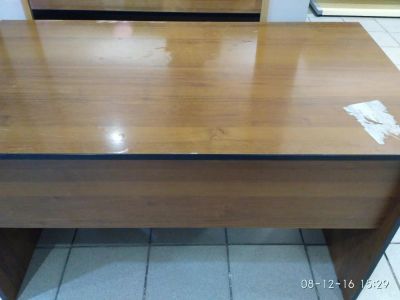Лот: 8711308. Фото: 1. Письменный стол. Компьютерные и письменные столы