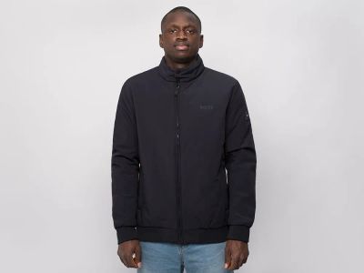 Лот: 25045731. Фото: 1. Куртка Hugo Boss. Верхняя одежда