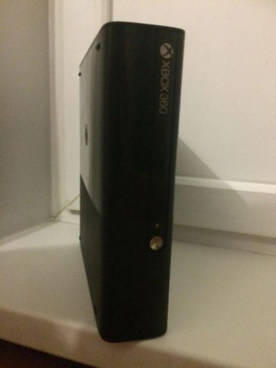 Лот: 6579750. Фото: 1. Xbox 360 elite 250gb. Консоли