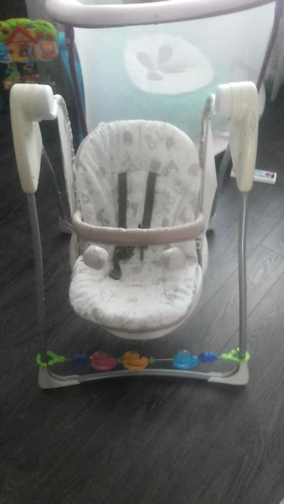 Лот: 7065068. Фото: 1. Детская качеля Graco. Ходунки, прыгунки, качели