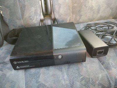Лот: 12234124. Фото: 1. Xbox 360 не рабочая. Игровые приставки, консоли