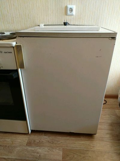 Лот: 11108649. Фото: 1. Продам холодильник рабочий! Срочно... Холодильники, морозильные камеры