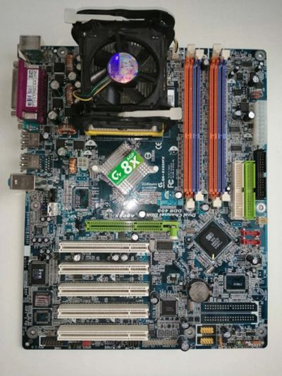 Лот: 16111464. Фото: 1. материнская плата gigabyte ga-8s655fx. Материнские платы